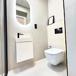 Rentero Golden Wabi-sabi Apartment, 布拉格